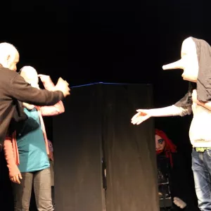 Zdjęcie Aktor w Masce 9