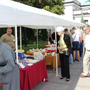 Zdjęcie Bazar Art. 2012 3