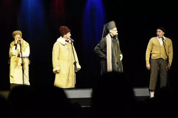 Zdjęcie Kabaret Pod Wyrwigroszem 1